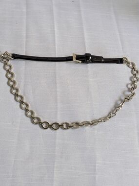 Via Spiga belt. This specific model appears to be a women's belt featuring black